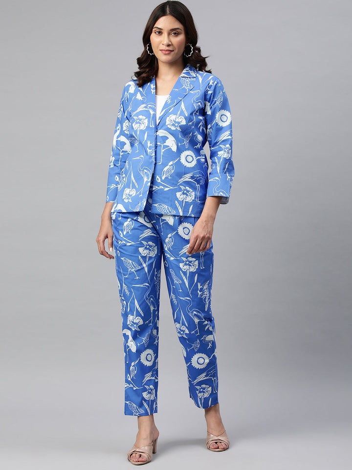 Blue Color Floral Printed Pure Cotton Three-Quarter Sleeves Co-Ords