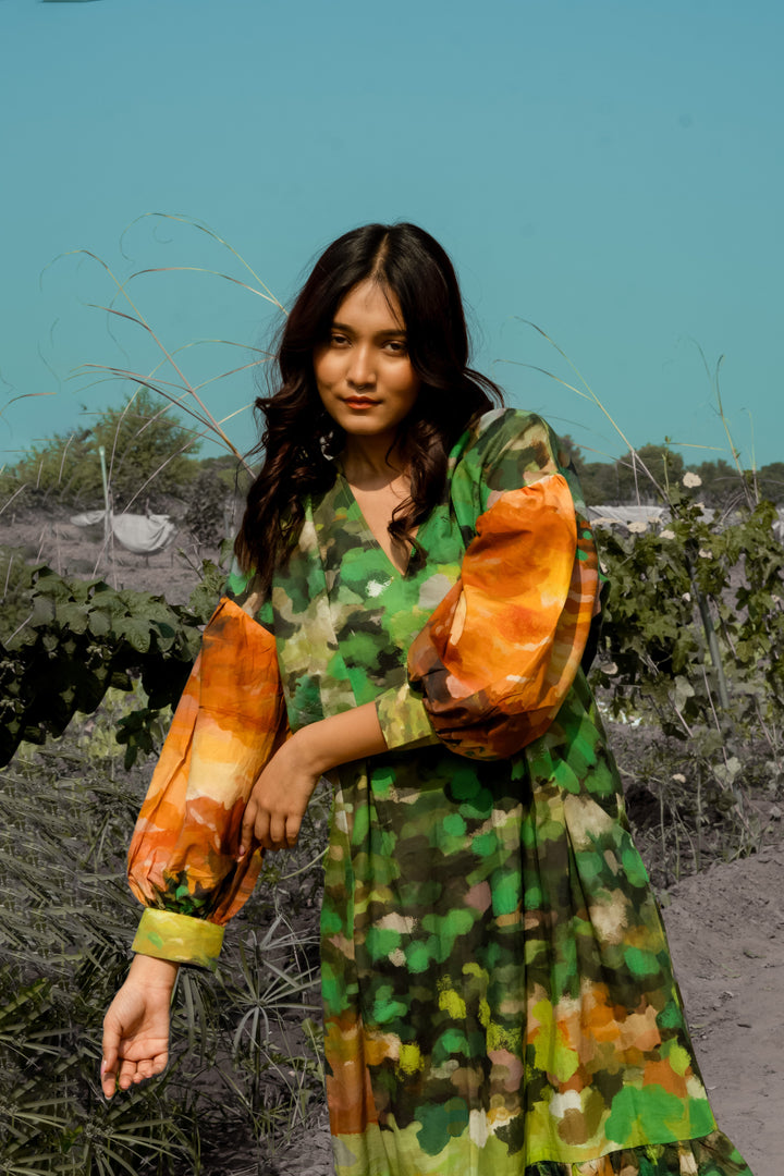 Gardenia Tire Dress